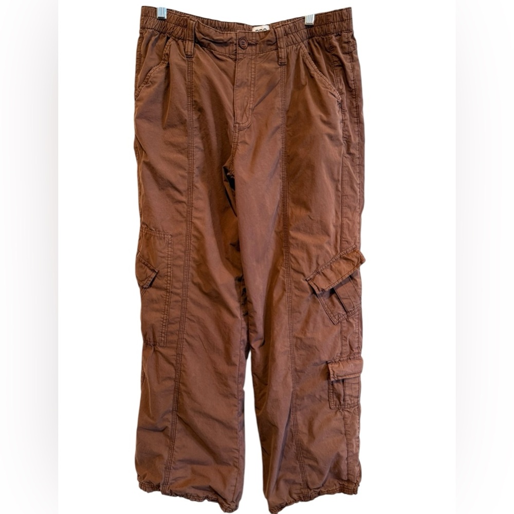 BDG Brown Y2K Cargo Pants Size Large - Picture 8 of 9